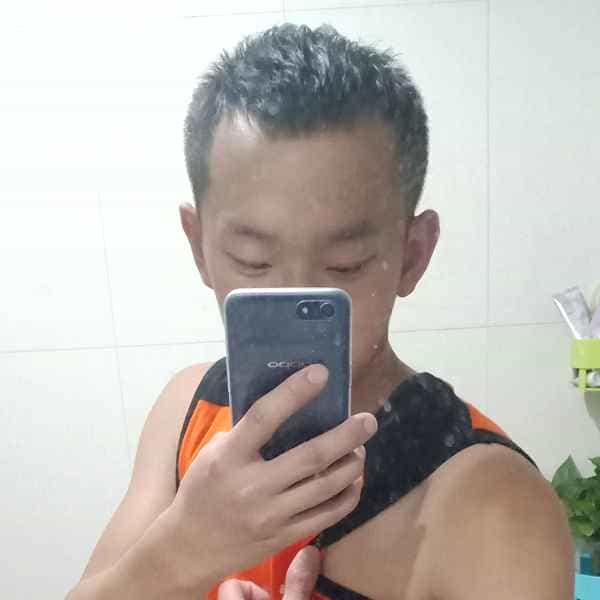 29岁岁河北单身帅哥 - 曲靖吉缘网