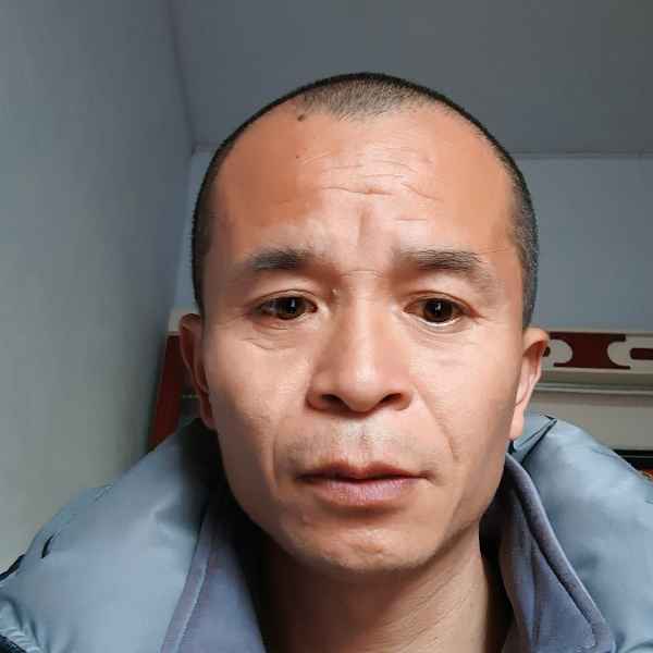 43岁岁河南单身帅哥 - 曲靖吉缘网