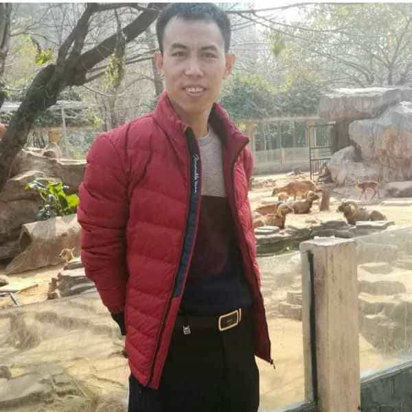 42岁岁浙江单身帅哥 - 曲靖吉缘网