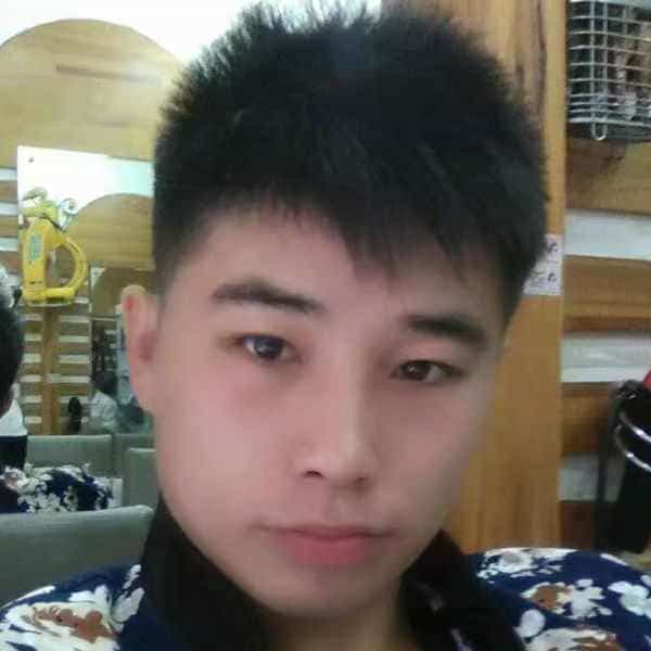 32岁岁湖北单身帅哥 - 曲靖吉缘网