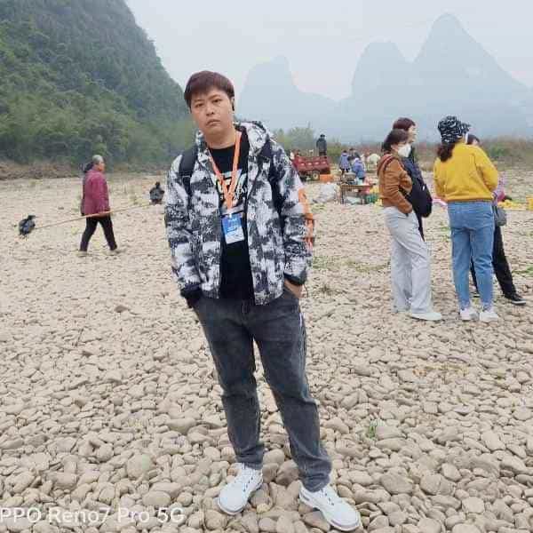 35岁岁浙江单身帅哥 - 曲靖吉缘网