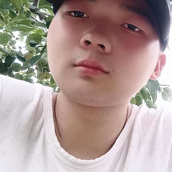 21岁岁安徽单身帅哥 - 曲靖吉缘网