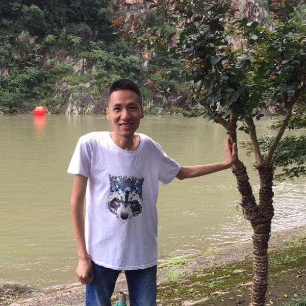 40岁岁湖北单身帅哥 - 曲靖吉缘网
