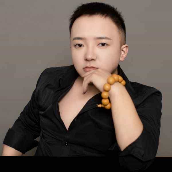32岁岁山东单身帅哥 - 曲靖吉缘网