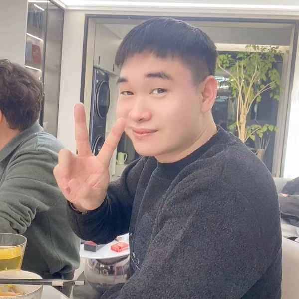 32岁岁浙江单身帅哥 - 曲靖吉缘网