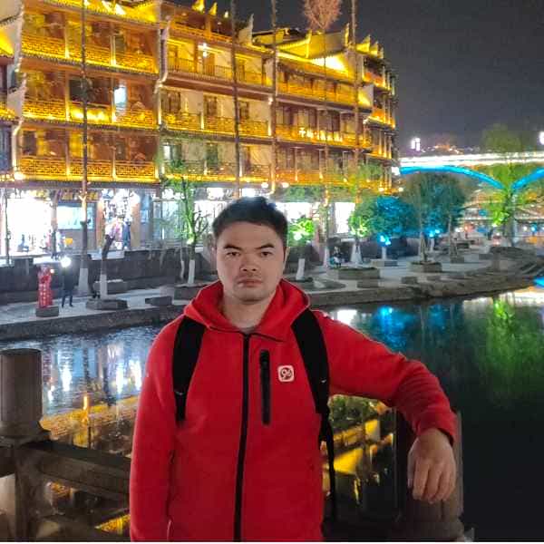 39岁岁广东单身帅哥 - 曲靖吉缘网