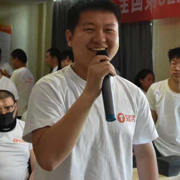 29岁岁山西单身帅哥 - 曲靖吉缘网