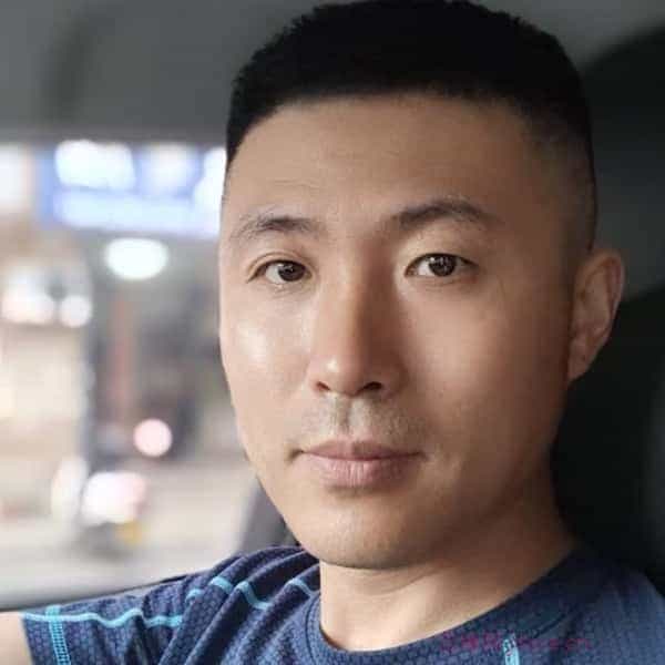 44岁岁山东单身帅哥 - 曲靖吉缘网