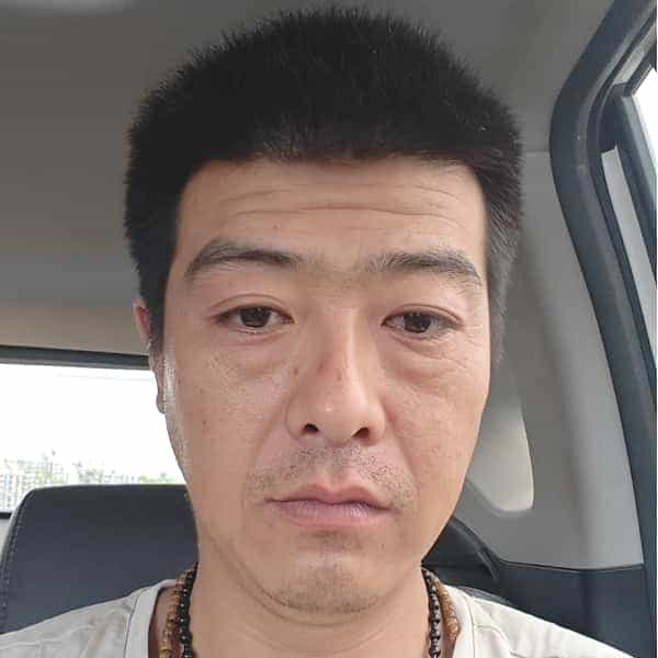 38岁岁河南单身帅哥 - 曲靖吉缘网