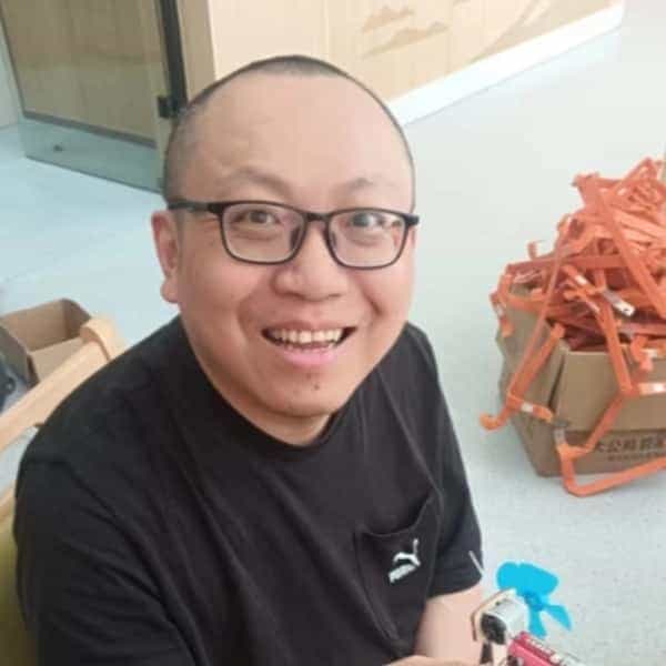 43岁岁江苏单身帅哥 - 曲靖吉缘网