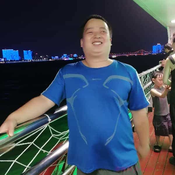 31岁岁湖北单身帅哥 - 曲靖吉缘网